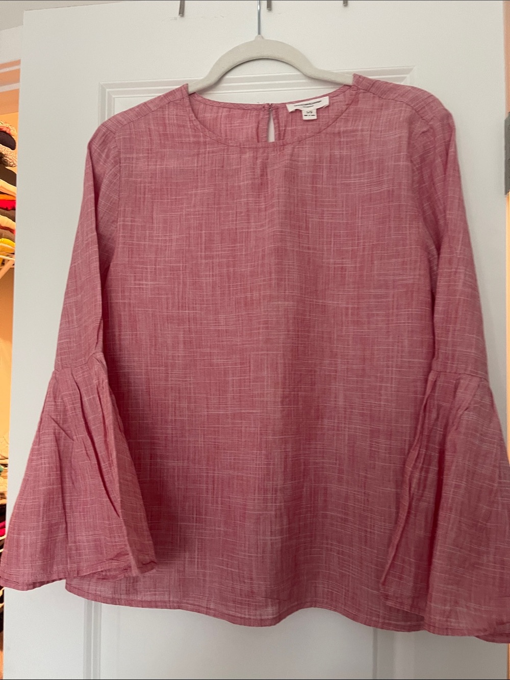 beachlunchlounge Pink Textured Bell-Sleeve Blouse 💯 Cotton